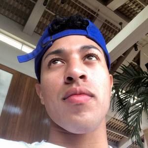 Meet your Posher, Justin